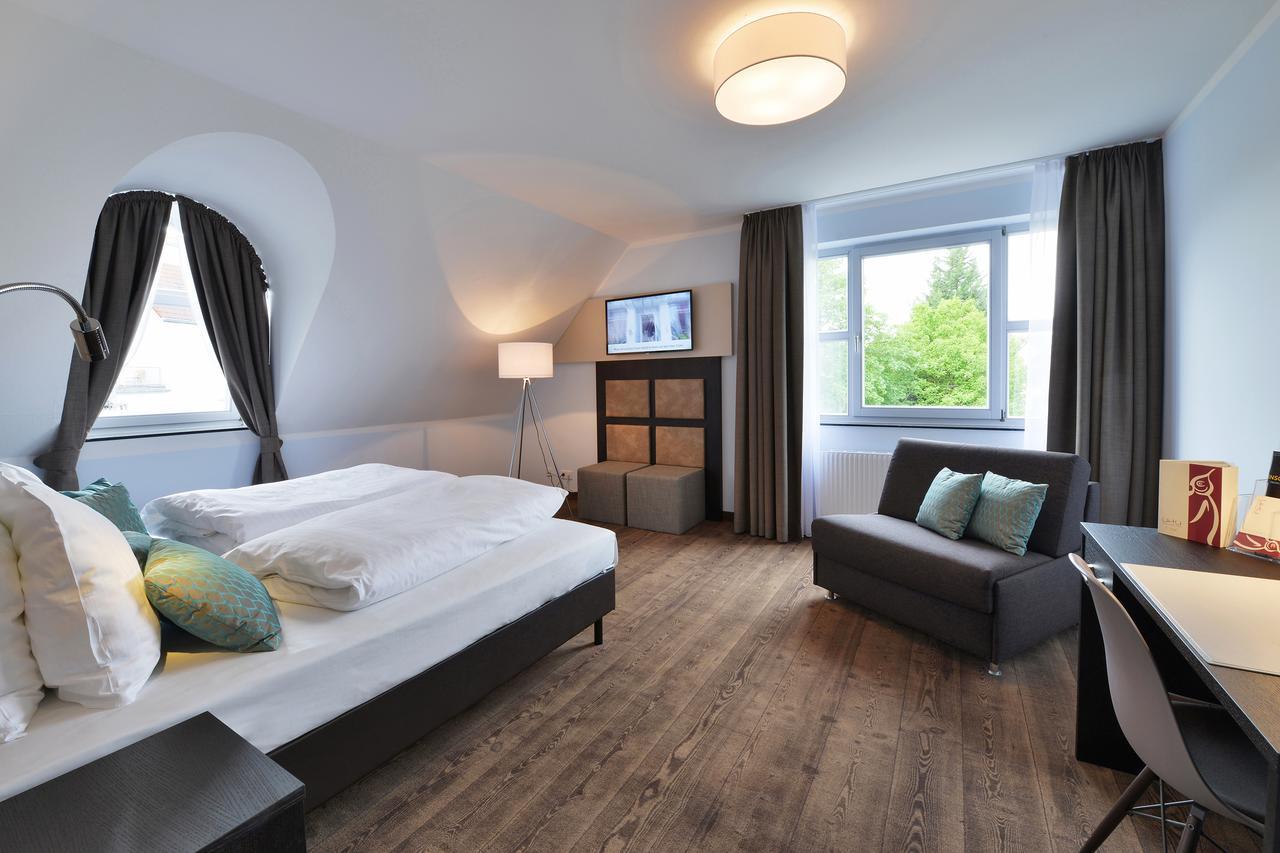 Uhu Gaestehaus Superior Kolín nad Rýnem Exteriér fotografie