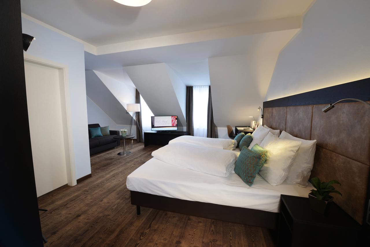 Uhu Gaestehaus Superior Kolín nad Rýnem Exteriér fotografie